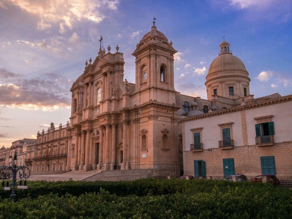 Bed and Breakfast Porta Nazionale Dependance Noto Exteriér fotografie
