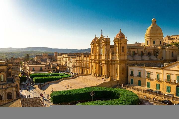 Bed and Breakfast Porta Nazionale Dependance Noto Exteriér fotografie